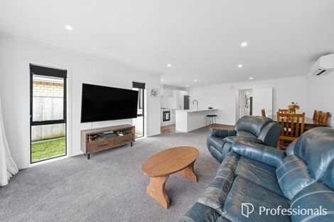 Photo of property in 17 Ford Road, Manor Park, Lower Hutt, 5019