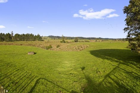 Photo of property in 223 Mataro Road, Onaero, Urenui, 4375