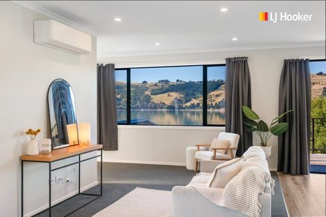 Photo of property in 7a Athol Place, Ravensbourne, Dunedin, 9022