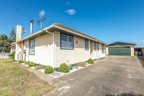 Photo of property in 89 Manuka Street, Castlecliff, Whanganui, 4501