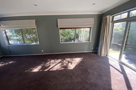 Photo of property in 12 Gifford Grove, Churton Park, Wellington, 6037