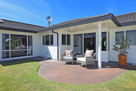 Photo of property in 6 Brompton Drive, Taradale, Napier, 4112
