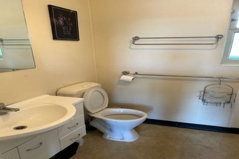 Photo of property in Aroha Apartments, 222 The Terrace, Wellington Central, Wellington, 6011