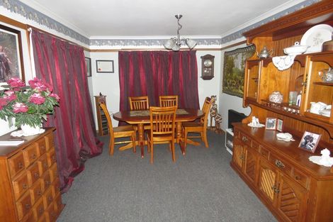 Photo of property in 20 Greenfield Street, Hector, 7822