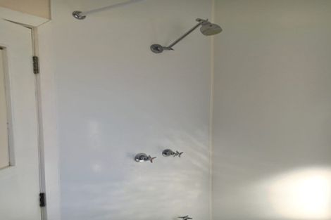 Photo of property in 71 Pirie Street, Mount Victoria, Wellington, 6011