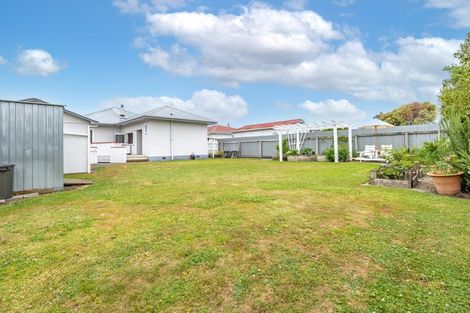 Photo of property in 215 Mayfair Avenue, Mayfair, Hastings, 4122