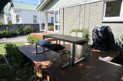 Photo of property in 1/23 Aramoana Avenue, Devonport, Auckland, 0624