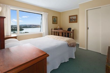 Photo of property in 6 Compass Way, Whitby, Porirua, 5024