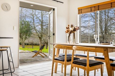 Photo of property in 246 State Highway 16, Kumeu, 0892