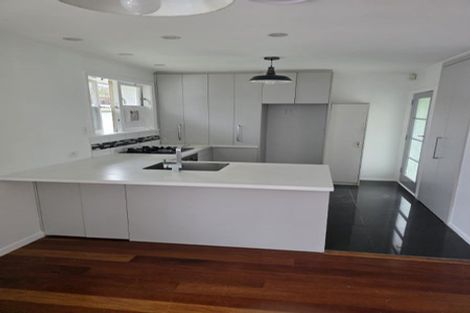 Photo of property in 126 Cambridge Terrace, Fairfield, Lower Hutt, 5011