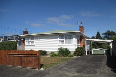 Photo of property in 36 Maui Pomare Street, Blockhouse Bay, Auckland, 0600