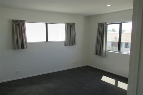 Photo of property in 2/87 Mandeville Street, Riccarton, Christchurch, 8011