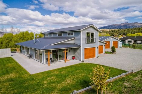 Photo of property in 26 Church Road, Luggate, Cromwell, 9383