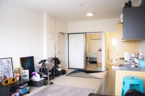 Photo of property in Twin Towers, 811/17 Putney Way, Manukau, Auckland, 2104