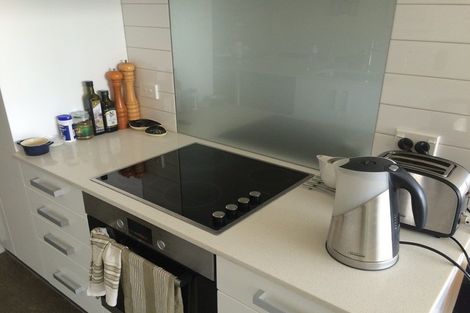 Photo of property in 1/25 Home Street, Mount Victoria, Wellington, 6011