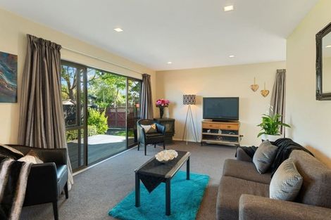 Photo of property in 16 Royleen Street, Casebrook, Christchurch, 8051