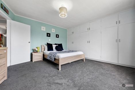 Photo of property in 8 Cedar Street, Maungaraki, Lower Hutt, 5010