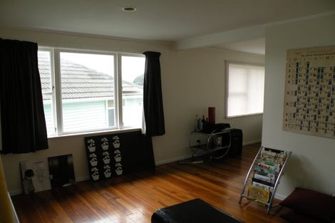 Photo of property in 28 Hukatai Street, Elsdon, Porirua, 5022