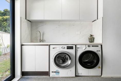 Photo of property in 111 Hillpark Drive, Pokeno, 2402