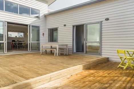 Photo of property in 10 Vera Court, Silverdale, 0932
