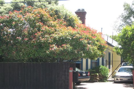 Photo of property in 139 Somerfield Street, Somerfield, Christchurch, 8024