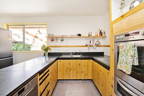 Photo of property in 30 Girvan Street, Wallacetown, 9816