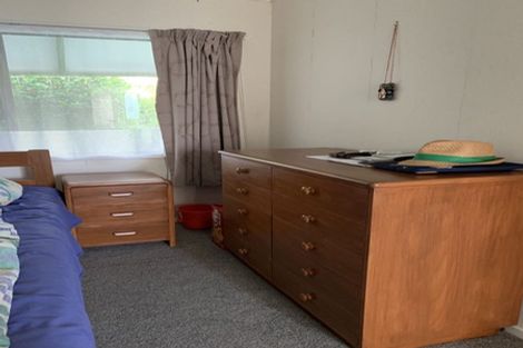 Photo of property in 10 Peterhouse Place, West Harbour, Auckland, 0618