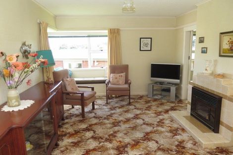 Photo of property in 7 Gilmour Street, Raglan, 3225