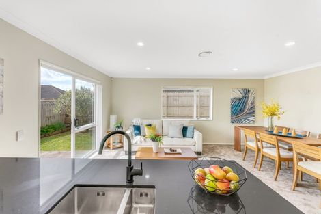 Photo of property in 20 Raphoe Road, Flat Bush, Auckland, 2019