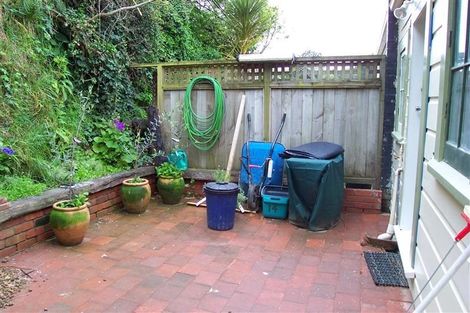 Photo of property in 14 Reuben Avenue, Brooklyn, Wellington, 6021