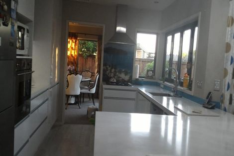 Photo of property in 18 Nottingham Drive, Hamilton East, Hamilton, 3216