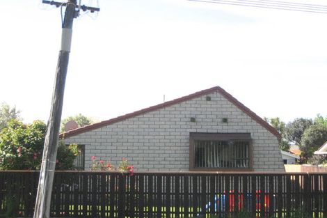 Photo of property in 1/127 Prestons Road, Redwood, Christchurch, 8051