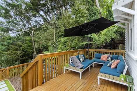 Photo of property in 1/6 Vonnell Place, Birkdale, Auckland, 0626