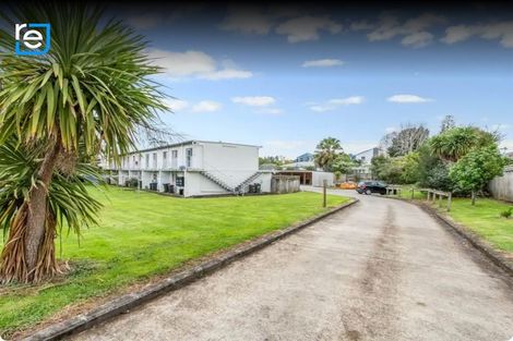 Photo of property in 2/27 St Georges Road, Avondale, Auckland, 0600