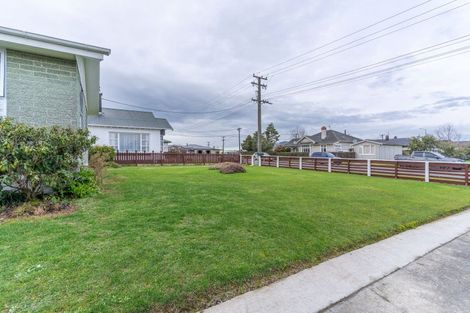 Photo of property in 8 Albert Street, Winton, 9720