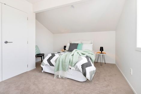 Photo of property in 52c Wainui Avenue, Point Chevalier, Auckland, 1022