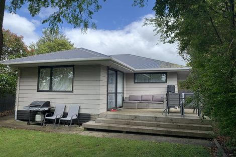 Photo of property in 28 Station Road, Marton, 4710