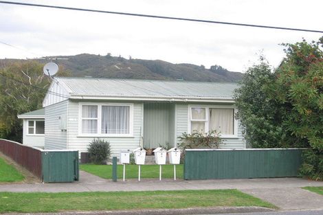 Photo of property in 138a Reynolds Street, Taita, Lower Hutt, 5011