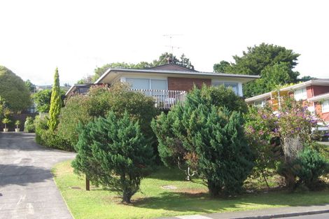 Photo of property in 1/97 Moore Street, Hillcrest, Auckland, 0627