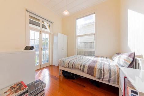 Photo of property in 24 Anne Street, Devonport, Auckland, 0624