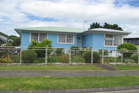 Photo of property in 5 Kemble Close, Mangere, Auckland, 2022