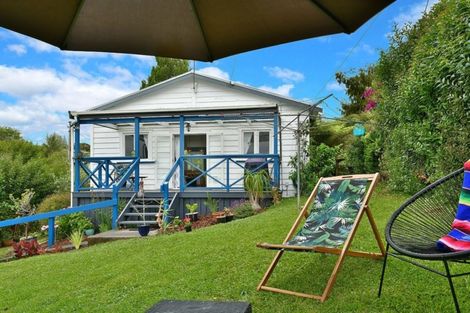Photo of property in 27a Mangakura Road, Helensville, 0800