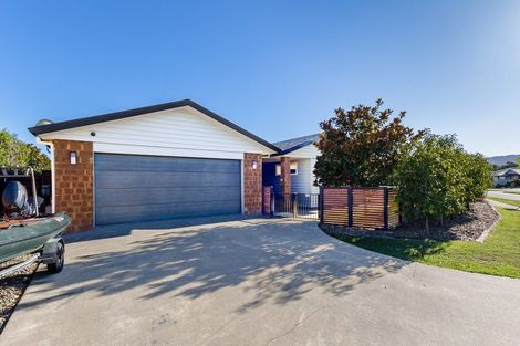 Photo of property in 20 Hudson Place, Paraparaumu, 5032