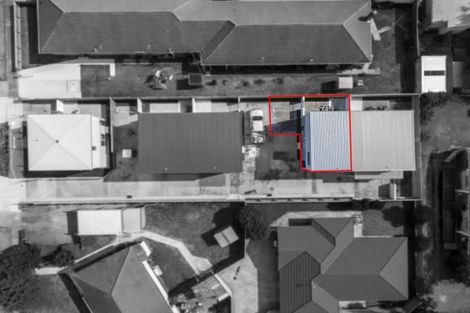 Photo of property in 44d Pine Avenue, Upper Hutt Central, Upper Hutt, 5018