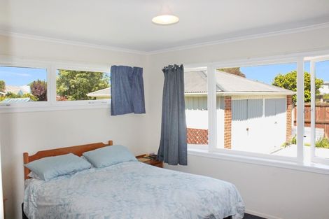 Photo of property in 22 Grahams Road, Ilam, Christchurch, 8041