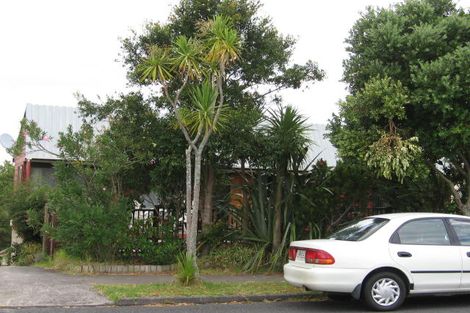Photo of property in 64 Sartors Avenue, Browns Bay, Auckland, 0630
