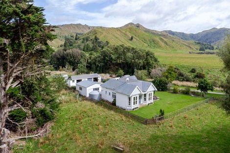 Photo of property in 1450 Hinemoa Valley Road, Pahiatua, 4981