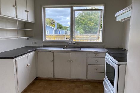 Photo of property in 17 Manuroa Road, Takanini, 2112