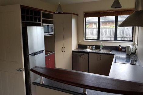 Photo of property in 6a Blarney Place, Casebrook, Christchurch, 8051