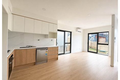 Photo of property in 10 Kopu Road, Orewa, 0931